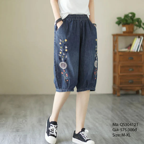 Quần sooc denim thêu hoa mặt trời - QS304121
