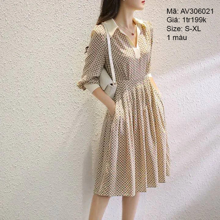Đầm liền cổ bẻ kẻ sọc dài tay - AV306021